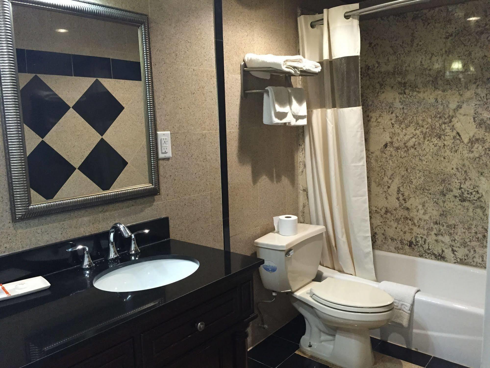 Track & Turf Motel Mount Laurel Dış mekan fotoğraf