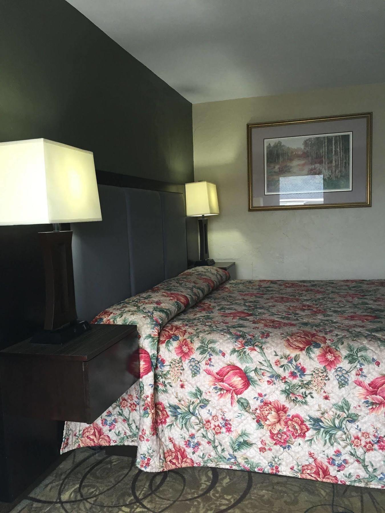 Track & Turf Motel Mount Laurel Dış mekan fotoğraf