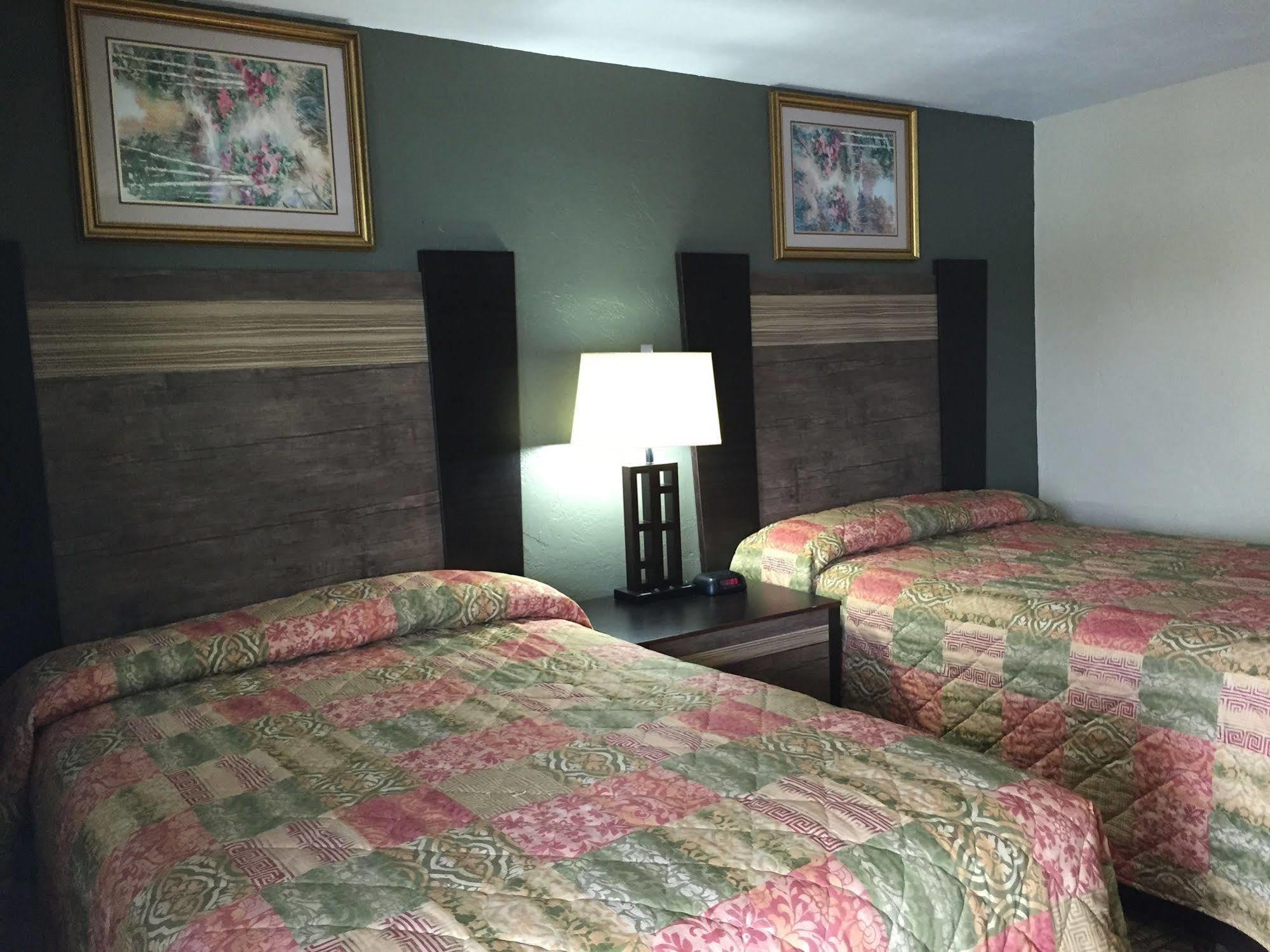 Track & Turf Motel Mount Laurel Dış mekan fotoğraf