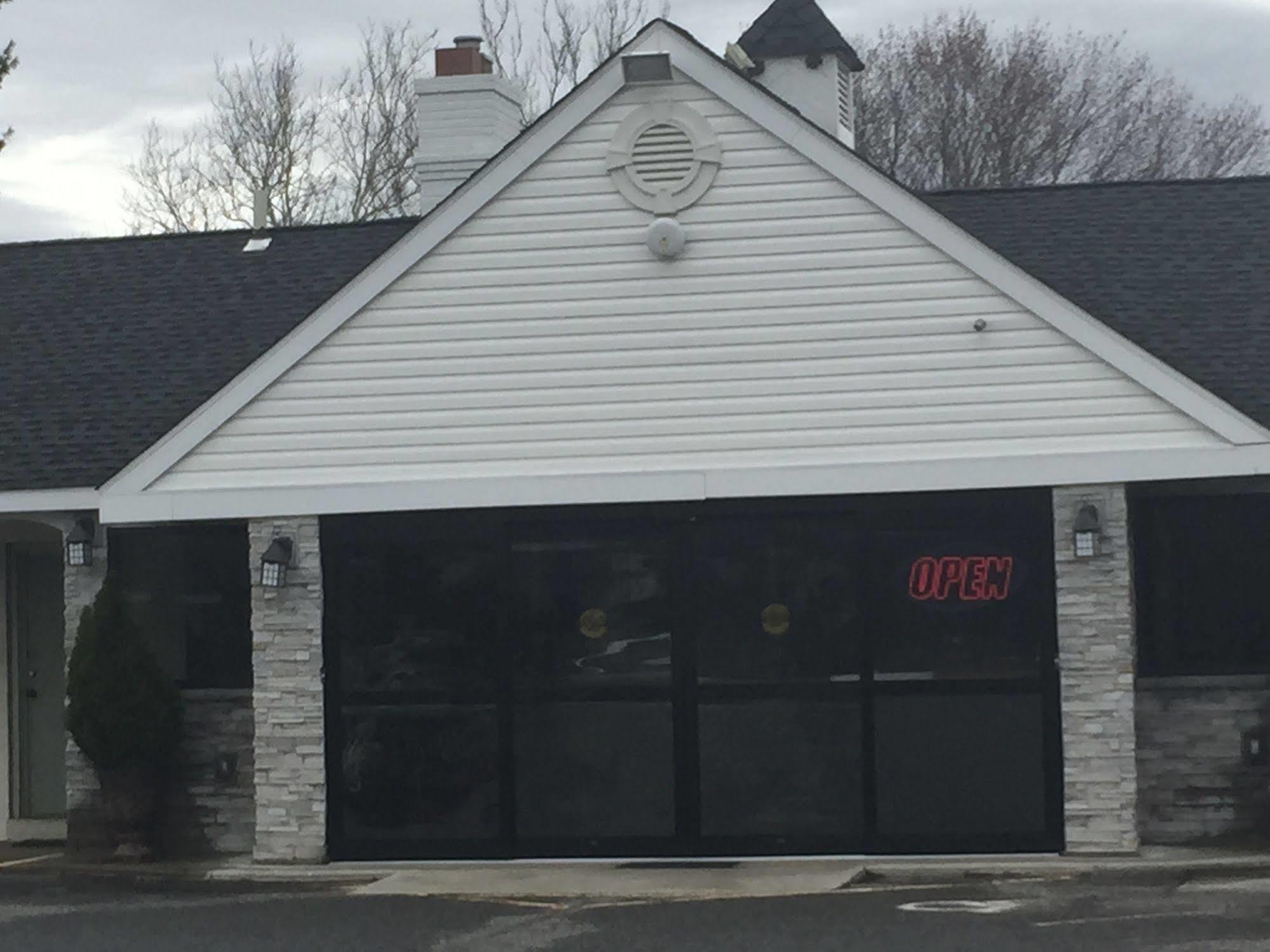 Track & Turf Motel Mount Laurel Dış mekan fotoğraf